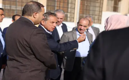 حسان يوجه خلال جولته في الرصيفة بتنفيذ حملة بيئية شاملة لسيل الزرقاء
