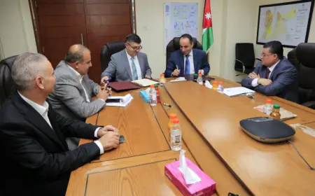 اتفاقية للربط الالكتروني بين دائرة الأراضي والمساحة وسلطة المياه