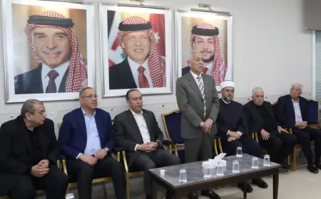 مندوبا عن الملك وولي العهد.. العيسوي يعزي أبو زيد والنعيمي