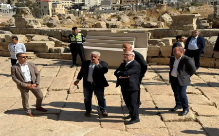 الرئيس الأستوني يزور مدينة جرش الأثرية