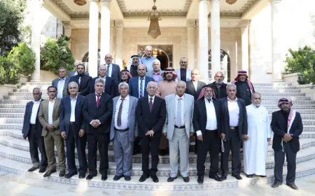 رئيس الديوان الملكي يلتقي وفدا من أبناء منطقة الصفا بعجلون