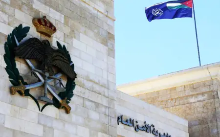 إنقاذ طفل سقط داخل منهل للصرف صحي في إربد