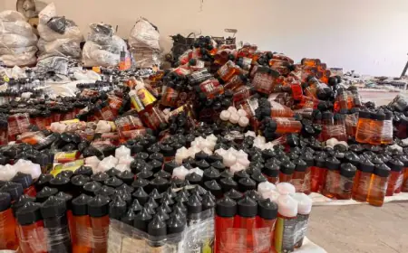 ضبط 11 ألف عبوة سيجارة إلكترونية  في إحدى الشقق