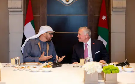 الملك ورئيس دولة الإمارات يبحثان هاتفيا التطورات الإقليمية الراهنة