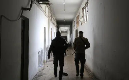 مقاطع فيديو .. بوابات سرية تحت الأرض في معتقل صيدنايا