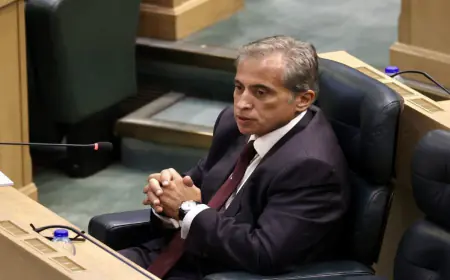 الحكومة  تنشر التقرير الدوري الثاني حول زيارات رئيس الوزراء الميدانية