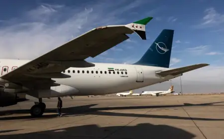 أول طائرة مدنية تقلع من مطار دمشق إلى مطار حلب