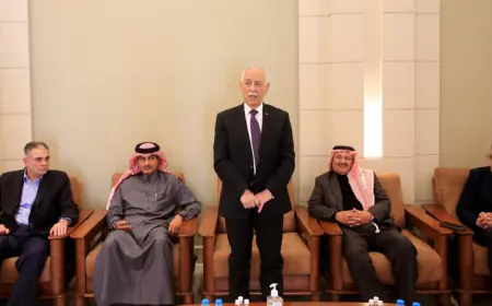 مندوبا عن الملك وولي العهد.. العيسوي يعزي عشيرة أبو الرب