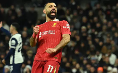 صلاح يخرج عن صمته..!