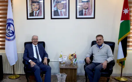 البطاينة يبحث مع جامعة إربد الأهلية.. تعزيز مشاركة الشباب في العمل السياسي والحزبي