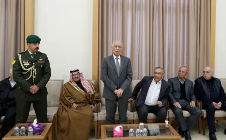 مندوبا عن الملك وولي العهد.. العيسوي يعزي  الحوراني وأبو عبيد