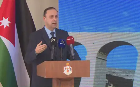 المومني : إعفاء المنشآت التجارية من رسوم رخص المهن لعام 2025 لسلطة إقليم البترا