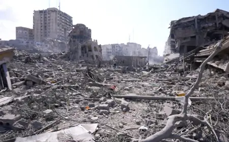 أول خرق للهدنة.. 9 شهداء في قصف للاحتلال على غزة