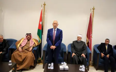 مندوبا عن الملك وولي العهد .. العيسوي يعزي الماضي