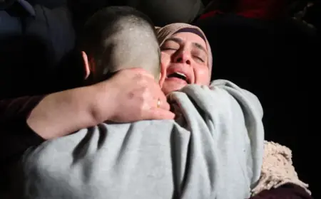 الإحتلال يفرج عن أسرى فلسطينيين.. 69 امرأة و21 طفلاً (التفاصيل)