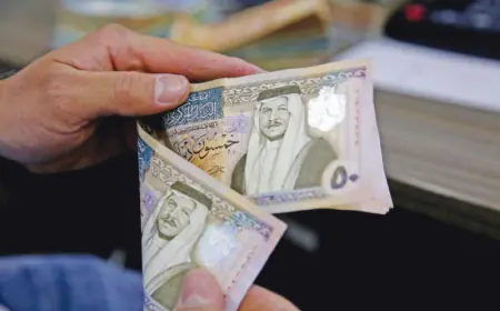 الحكومة تمنع صرف بدلات لاعضاء اللجان المنعقدة خلال الدوام الرسمي