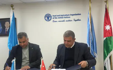 الفاو توقع مع شركة الهالات إتفاقية لتعزيز الوعي المجتمعي بحصاد المياه و المحافظة عليها