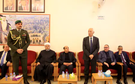 مندوبا عن الملك وولي العهد.. العيسوي يعزي المساعدة والعبداللات