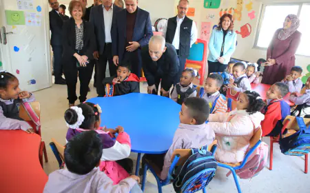 رئيس الديوان الملكي يتفقد مشاريع مبادرات ملكية في الكرك والعقبة