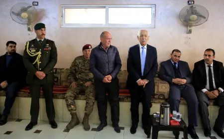 بتوجيهات ملكية.. العيسوي يعزي بضحايا مرتبات القوات المسلحة إثر حادث سير ويطمئن على صحة المصابين