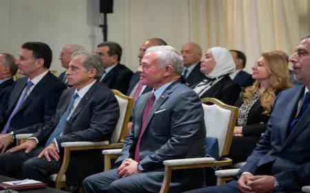 الملك يفتتح المقر الجديد لنقابة المحامين الأردنيين