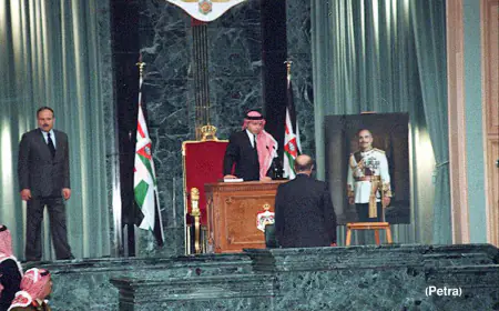 الأسرة الأردنية تحيي الذكرى الـ 26 ليوم الوفاء والبيعة