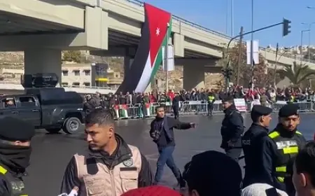 بالفيديو.. استمرار توافد الأردنيين لاستقبال جلالة الملك