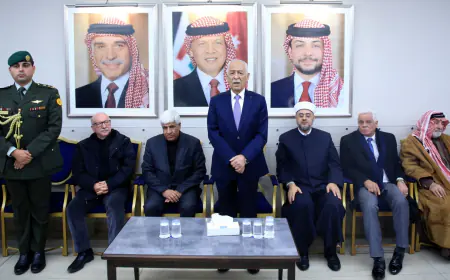 مندوبا عن الملك وولي العهد.. العيسوي يعزي عشيرتي العوران والضلاعين