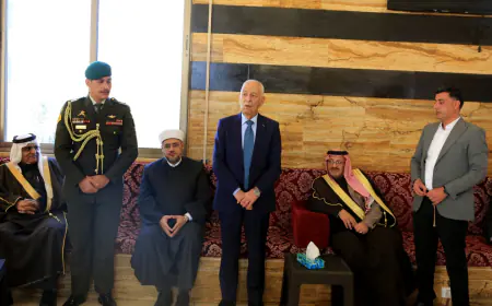 مندوبا عن الملك وولي العهد...العيسوي يعزي الفايز/بني صخر