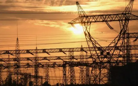 الكهرباء الوطنية: إنجاز المرحلة الثانية من "الربط الكهربائي" مع العراق نهاية تموز