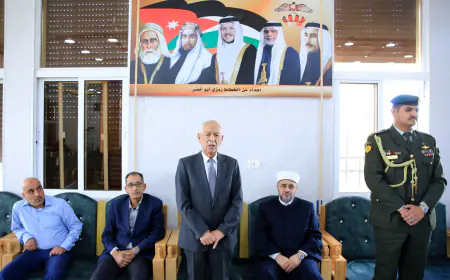 مندوبا عن الملك وولي العهد.. العيسوي يعزي المناصير والغنيمات