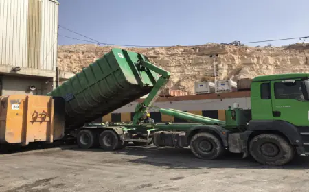 أمانة عمان ترفع ما يزيد عن 5000 طن من النفايات خلال ليلة العيد