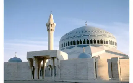 وزارة الأوقاف تحدد مدة الانتظار بين آذان الفجر وإقامة الصلاة