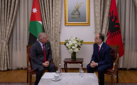 الملك يشدد على أن المنطقة لن تنعم بالاستقرار دون منح الفلسطينيين حقوقهم المشروعة