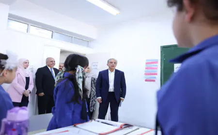 رئيس الوزراء يبدأ زيارة تفقدية إلى لواء الكورة في إربد