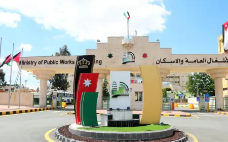 أبو السمن: أكثر من 300 حالة اعتداء تُسجل سنوياً على عناصر البنية التحتية للطرق