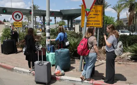 إسرائيل تعلق الرحلات الجوية بعد اعتراض صاروخ يمني