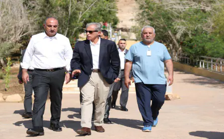 رئيس الوزراء : ضرورة الإسراع في إنجاز مشروع إعادة تأهيل شاطئ عمان السياحي