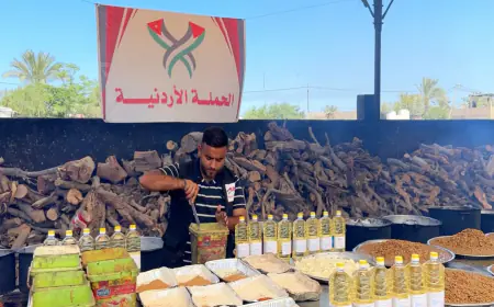 الحملة الأردنية تواصل دعمها وتوزع وجبات غذائية على آلاف العائلات النازحة شمال غزة وجنوبها