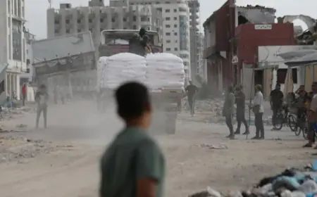 مؤسسة إغاثة غزة تبدأ توزيع المساعدات داخل القطاع الإثنين