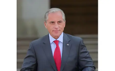 رئيس الوزراء يعمم بإتاحة الموقع الإلكتروني الخاص بجائزة الأمير الحسين للعمل التطوعي