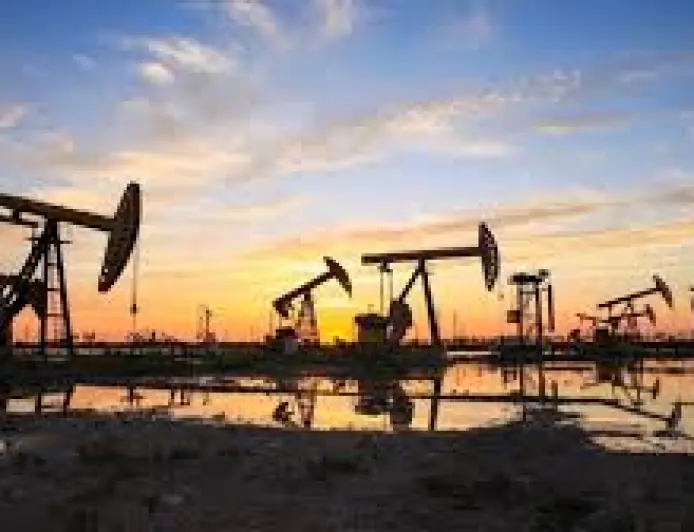 أسعار النفط ترتفع وسط تصاعد التوتر بين واشنطن وطهران