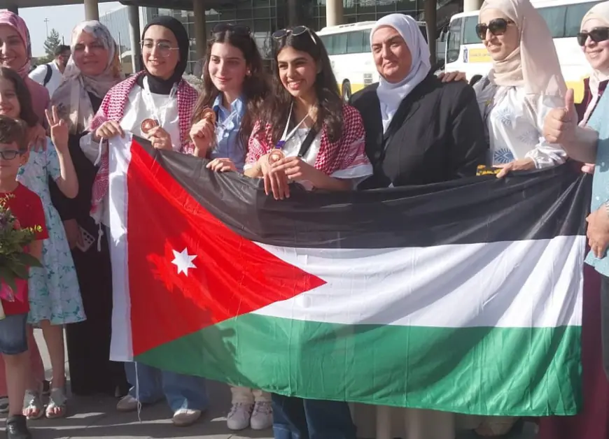 طالبة أردنية تفوز بالميدالية البرونزية في مسابقة Codeavour العالمية
