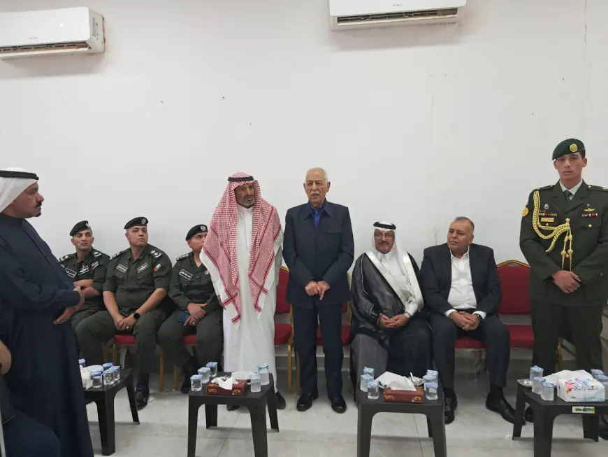 مندوبا عن الملك وولي العهد.. العيسوي يعزي أبو تايه ومسلم