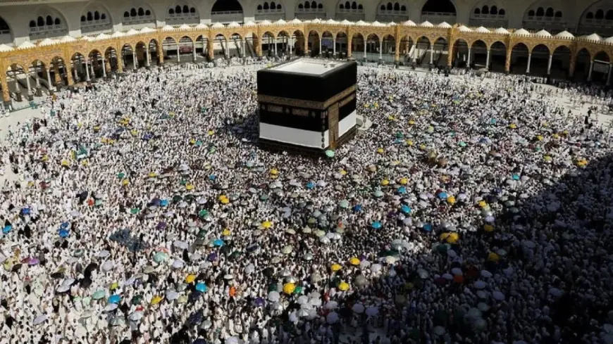 وزير الإعلام السعودي : لن نسمح بأي مخالفات تؤثر على الحجاج