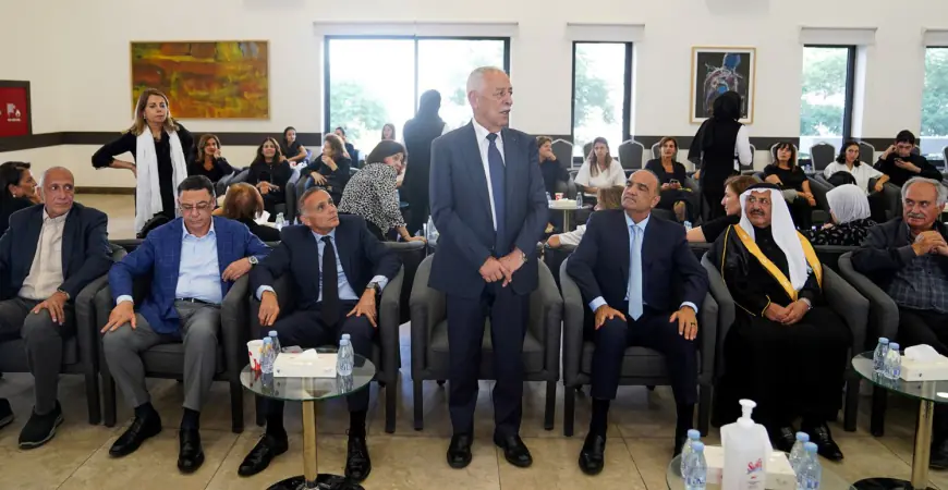 مندوبا عن الملك وولي العهد..العيسوي يعزي آل العلي واليحيى