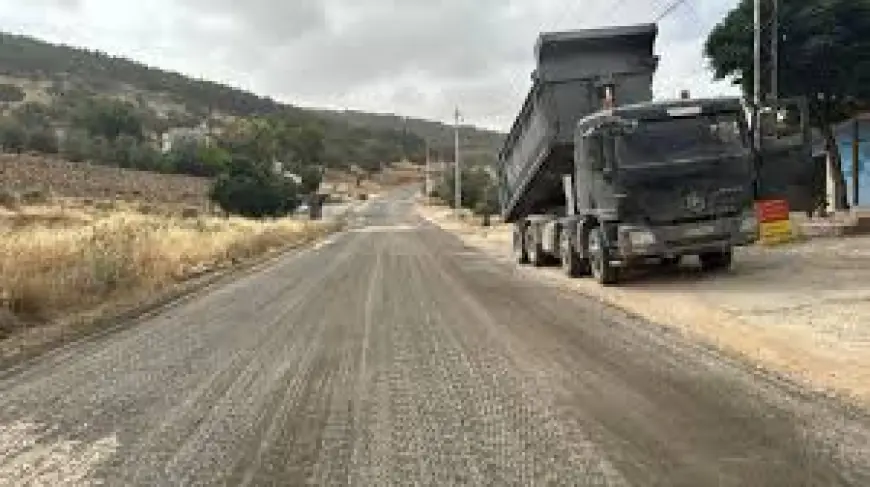 الأشغال : تنفيذ 3 مشاريع طرق جديدة في الزرقاء