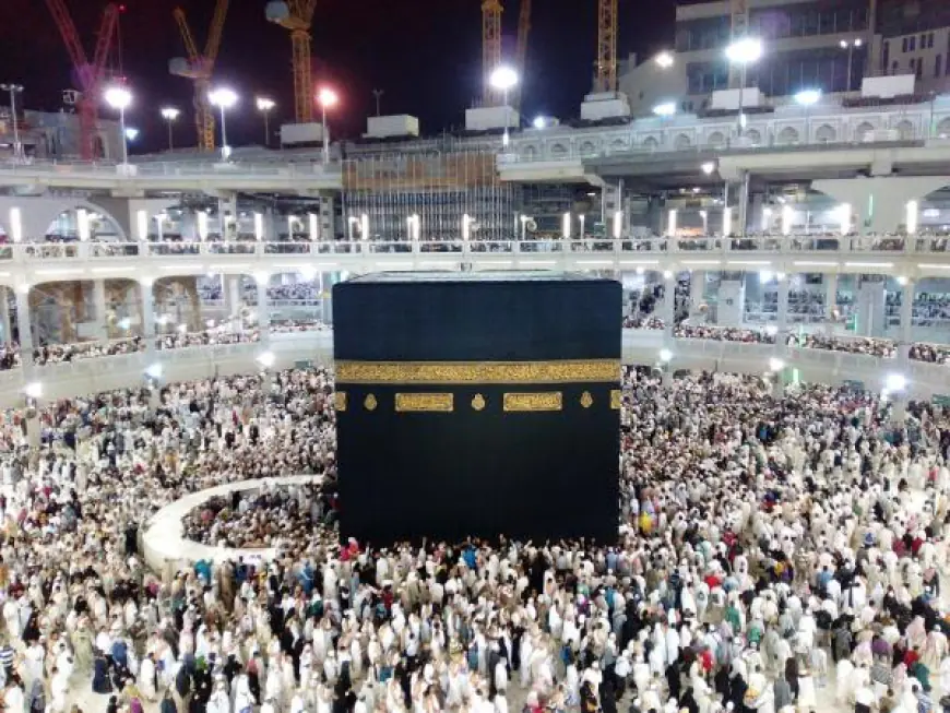 الأوقاف..تفويج قرابة 1500 حاج من المدينة المنورة إلى مكة المكرمة الأربعاء