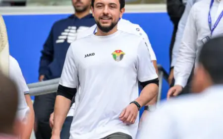 ولي العهد  إلى مسقط لمتابعة مباراة النشامى ونظيره العُماني