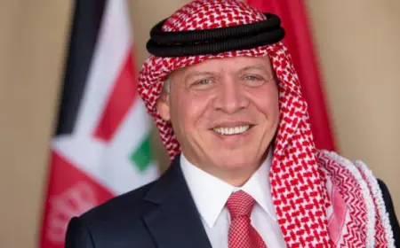 الملك يتلقى برقيات تهنئة بعيد الجلوس وذكرى الثورة العربية ويوم الجيش